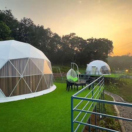 Wildglamps Athirappilly Hotel Ngoại thất bức ảnh